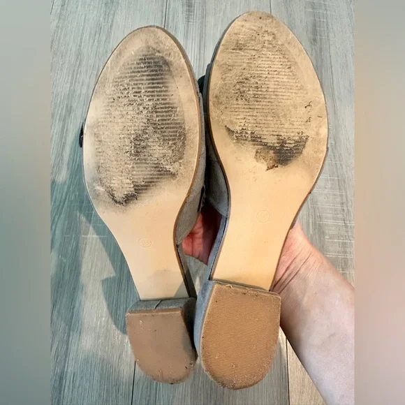 Gray Ruffle Slide Sandals - Picture 3 of 4